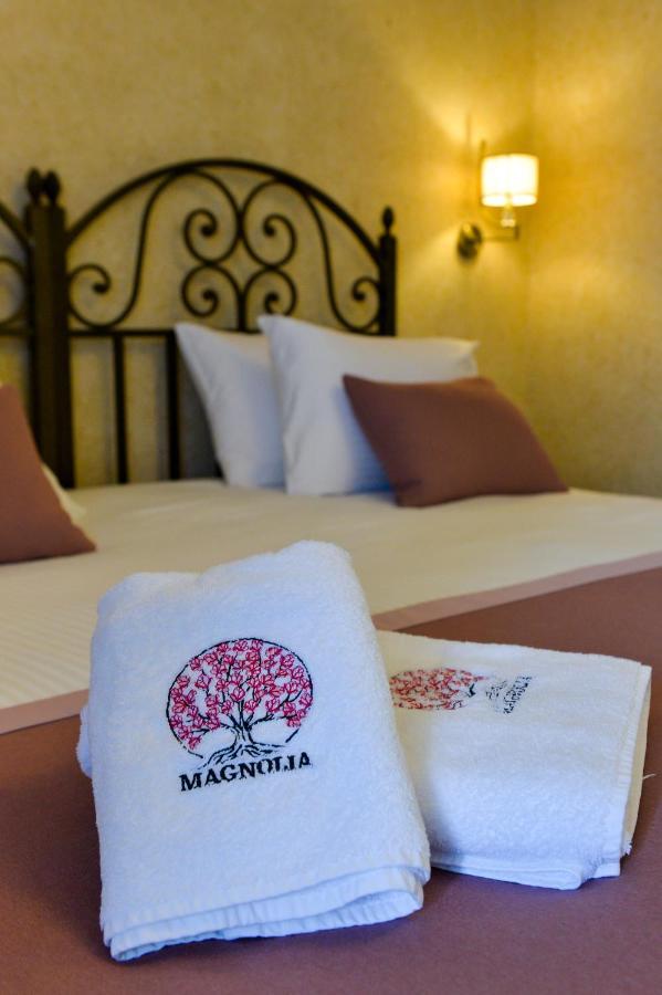 Hotel Magnolia In The City Centre Кутаїсі Екстер'єр фото