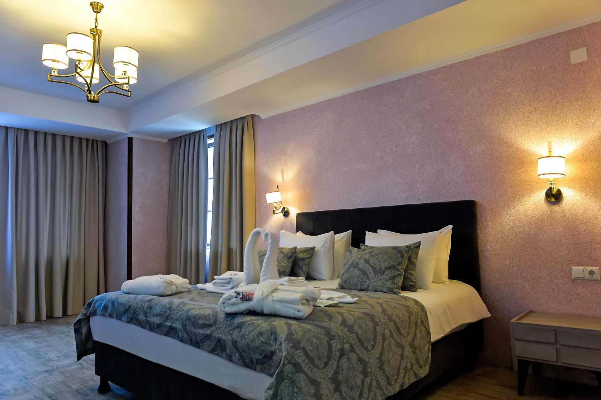Hotel Magnolia In The City Centre Кутаїсі Екстер'єр фото